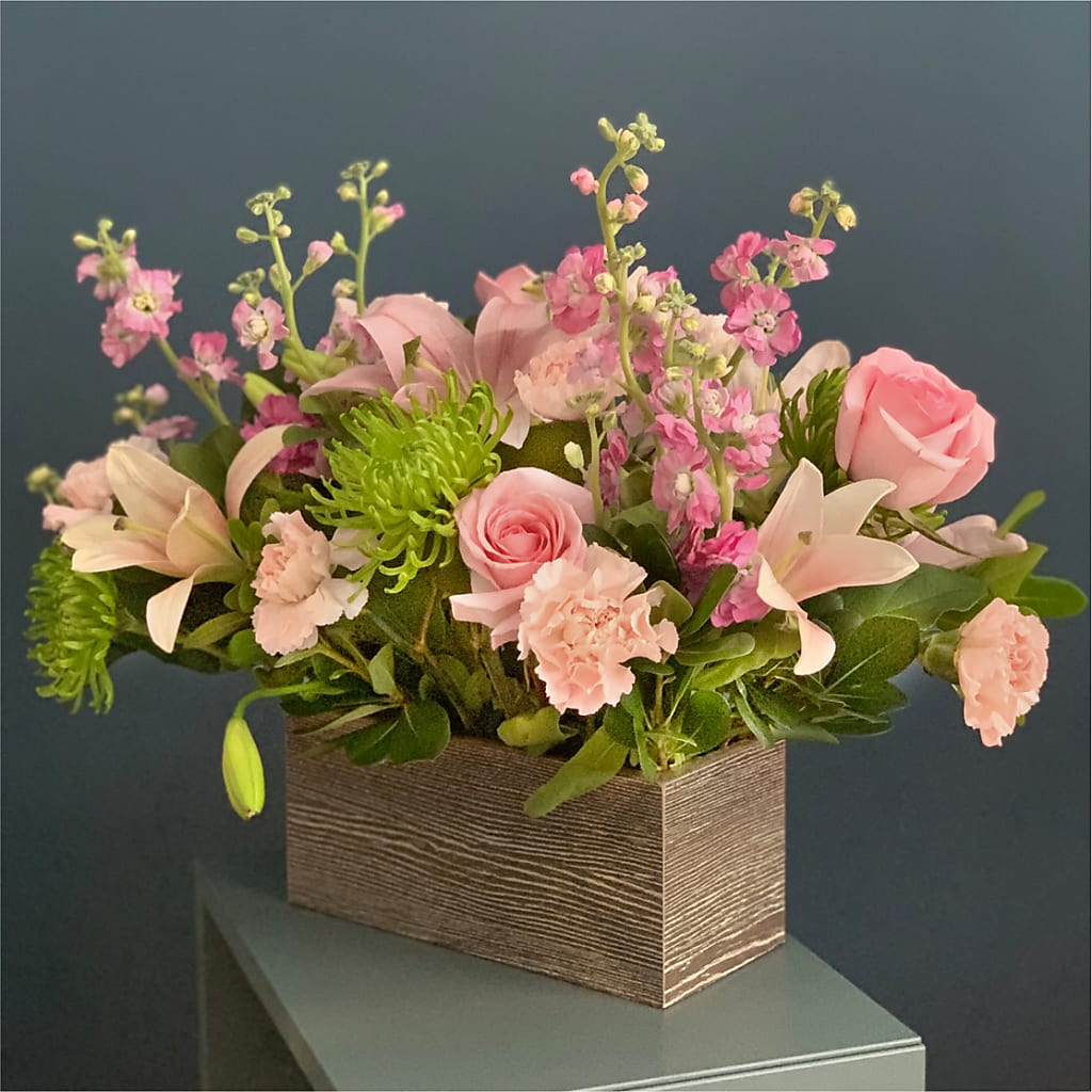 Beautiful Spirit Basket – HALL'S GIFT AND TREASURES FLORAL DESIGN, Vicksburg MS