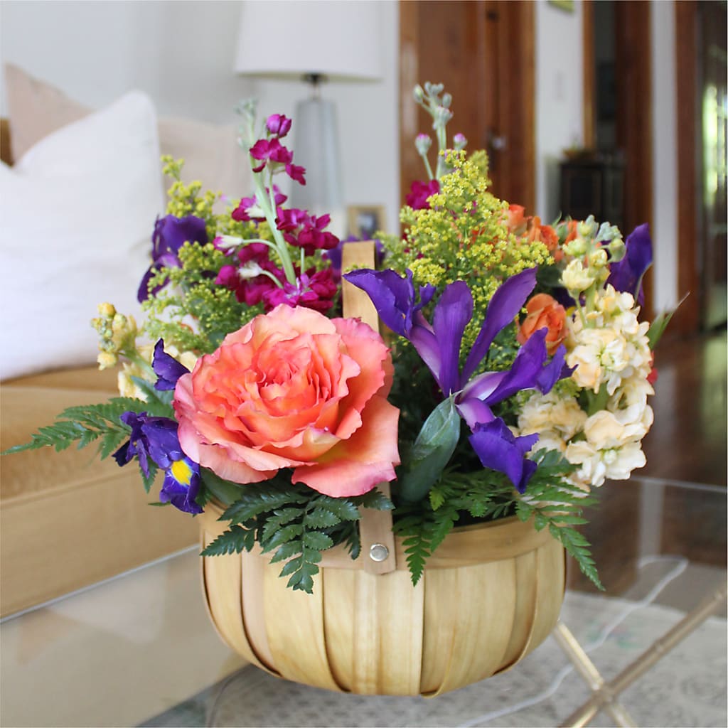 Garden of Life Basket – HALL'S GIFT AND TREASURES FLORAL DESIGN, Vicksburg MS
