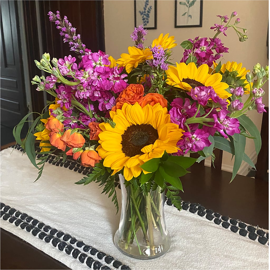 Rays of Life Bouquet – HALL'S GIFT AND TREASURES FLORAL DESIGN, Vicksburg MS