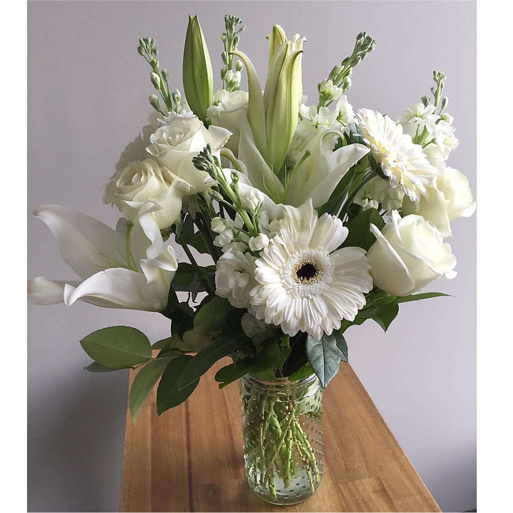 Eternal Friendship Bouquet – HALL'S GIFT AND TREASURES FLORAL DESIGN, Vicksburg MS