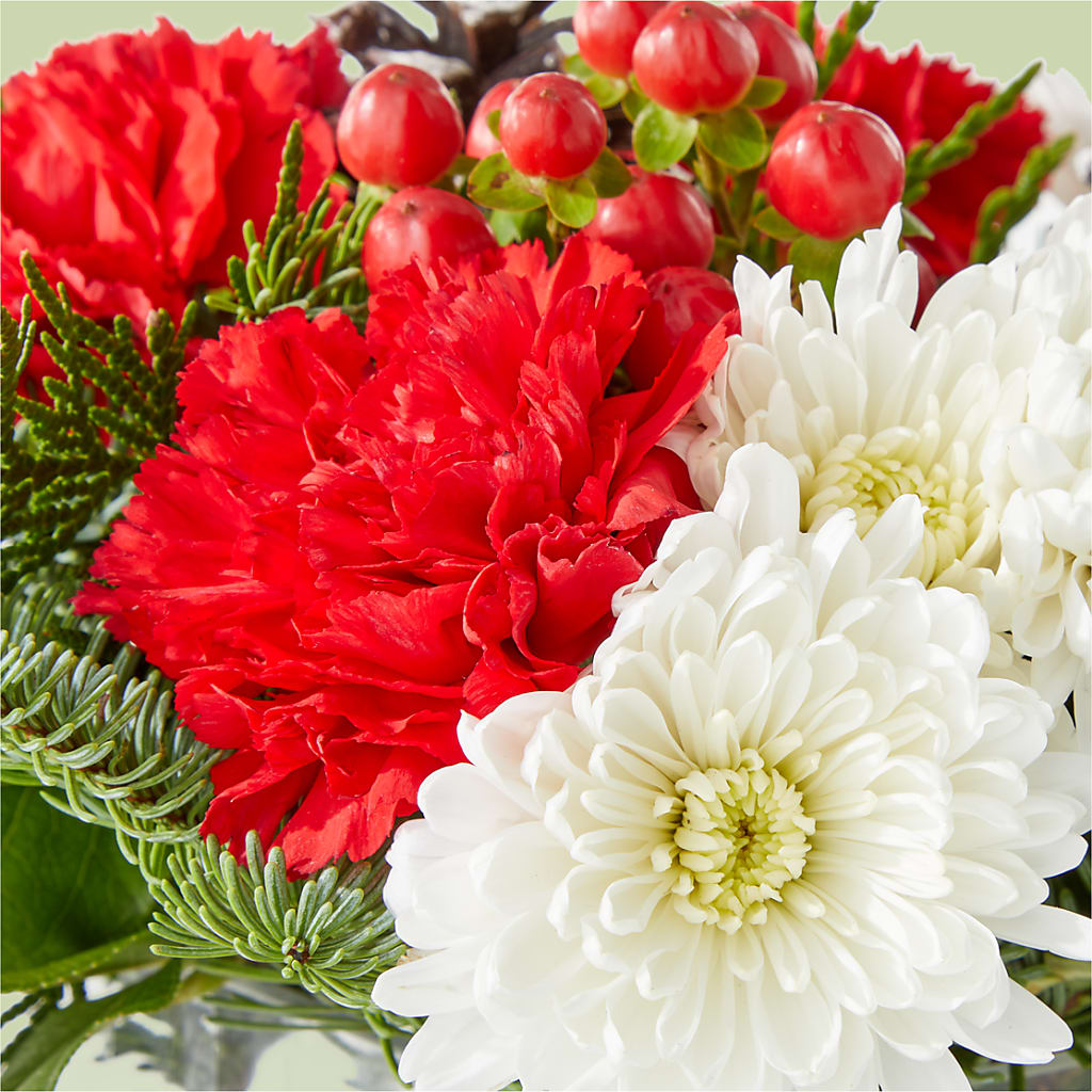 Snow Angel Bouquet – HALL'S GIFT AND TREASURES FLORAL DESIGN, Vicksburg MS