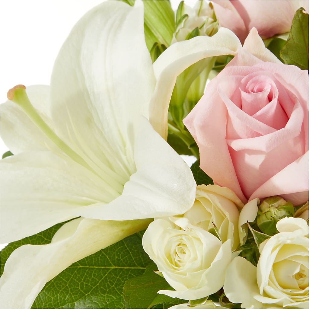 Kindhearted Bouquet – HALL'S GIFT AND TREASURES FLORAL DESIGN, Vicksburg MS