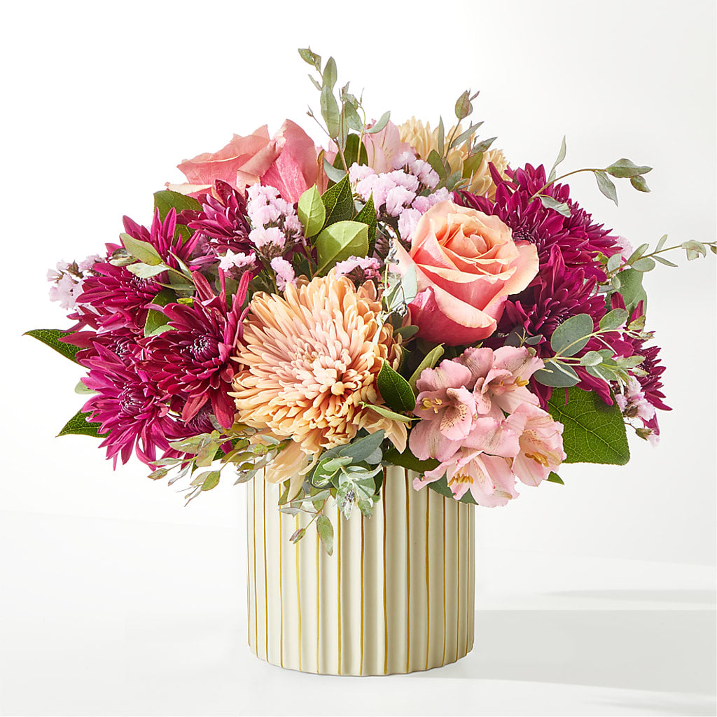 Berry Cobbler Bouquet with Ivory Vase – HALL'S GIFT AND TREASURES FLORAL DESIGN, Vicksburg MS