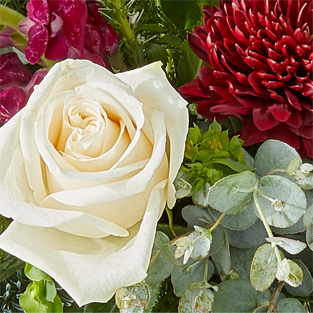 Cranberry Fizz Bouquet – HALL'S GIFT AND TREASURES FLORAL DESIGN, Vicksburg MS