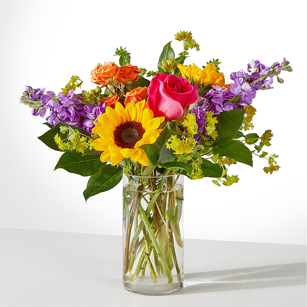 Vibrant Greetings Bouquet – HALL'S GIFT AND TREASURES FLORAL DESIGN, Vicksburg MS