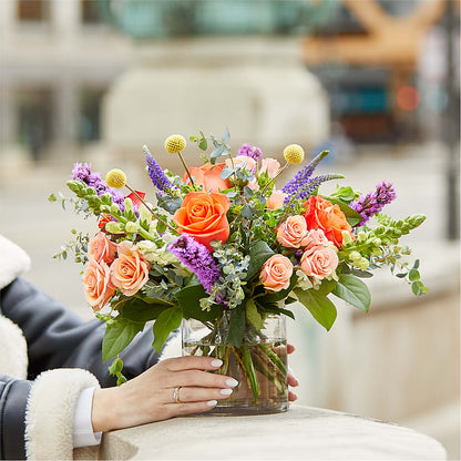 The Standout Bouquet – HALL'S GIFT AND TREASURES FLORAL DESIGN, Vicksburg MS