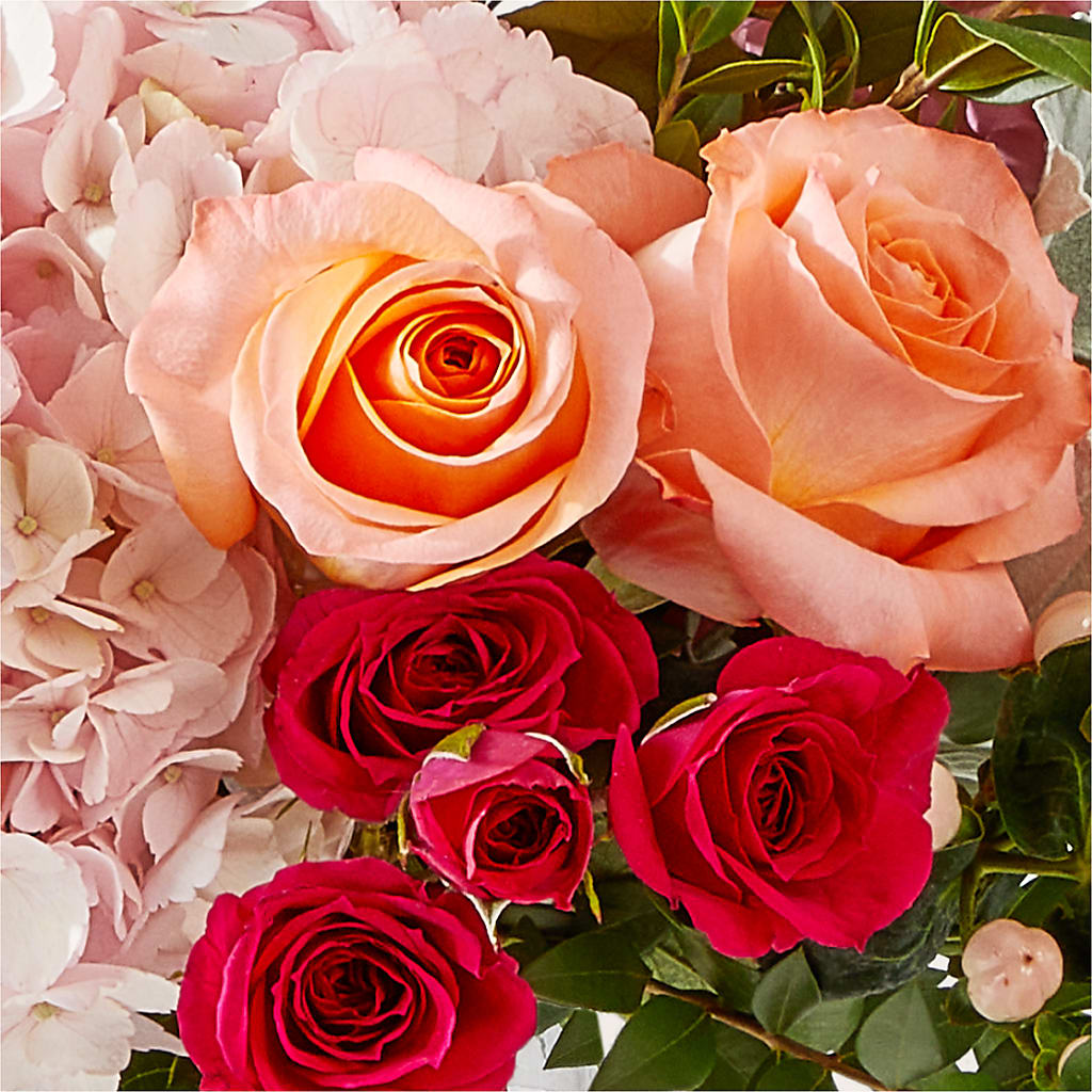 Glitz & Glam Bouquet – HALL'S GIFT AND TREASURES FLORAL DESIGN, Vicksburg MS