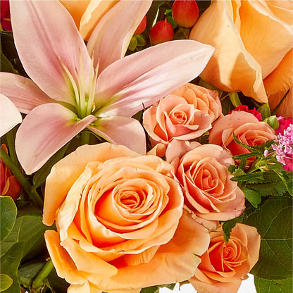 Bisous Bouquet – HALL'S GIFT AND TREASURES FLORAL DESIGN, Vicksburg MS