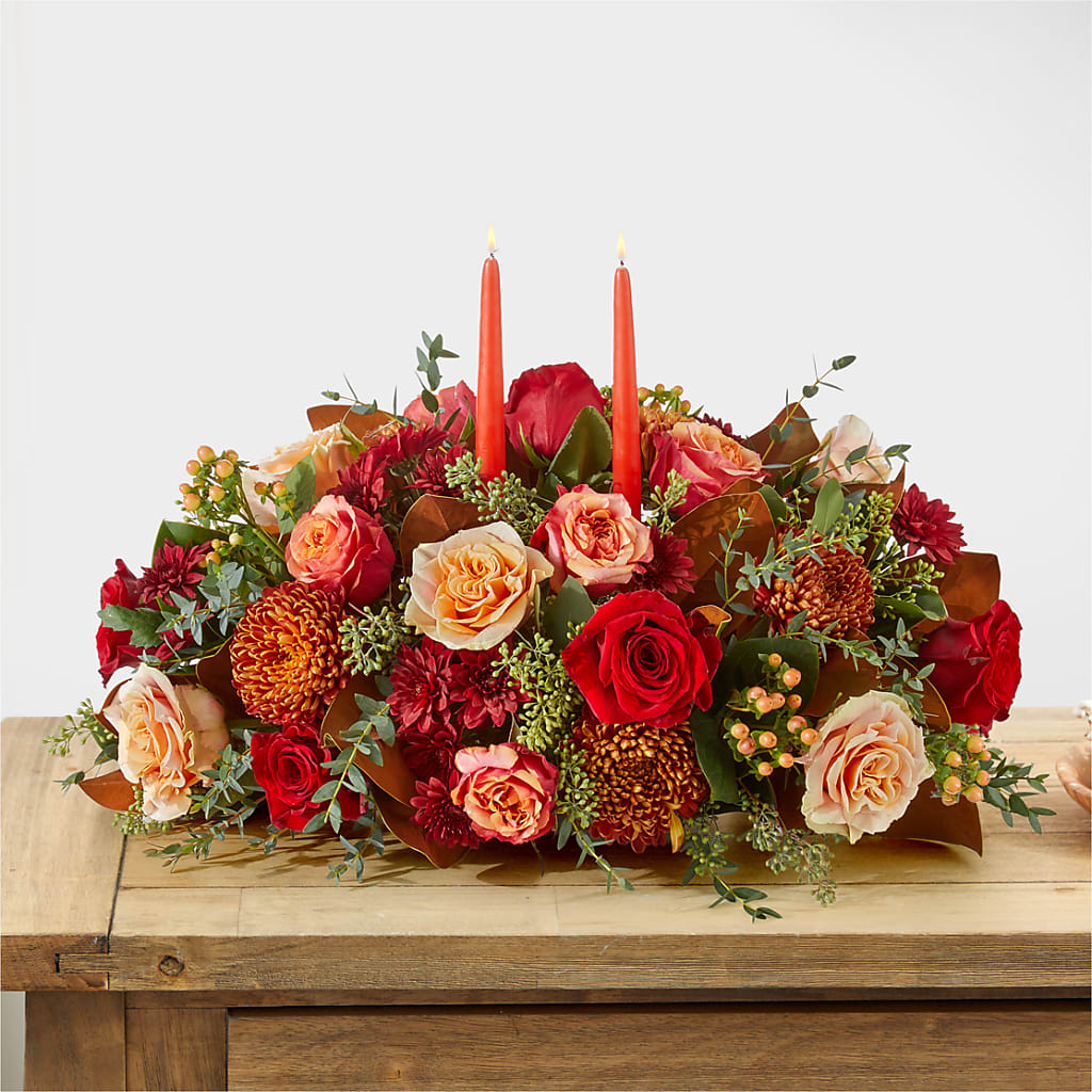 Gather Near Centerpiece – HALL'S GIFT AND TREASURES FLORAL DESIGN, Vicksburg MS