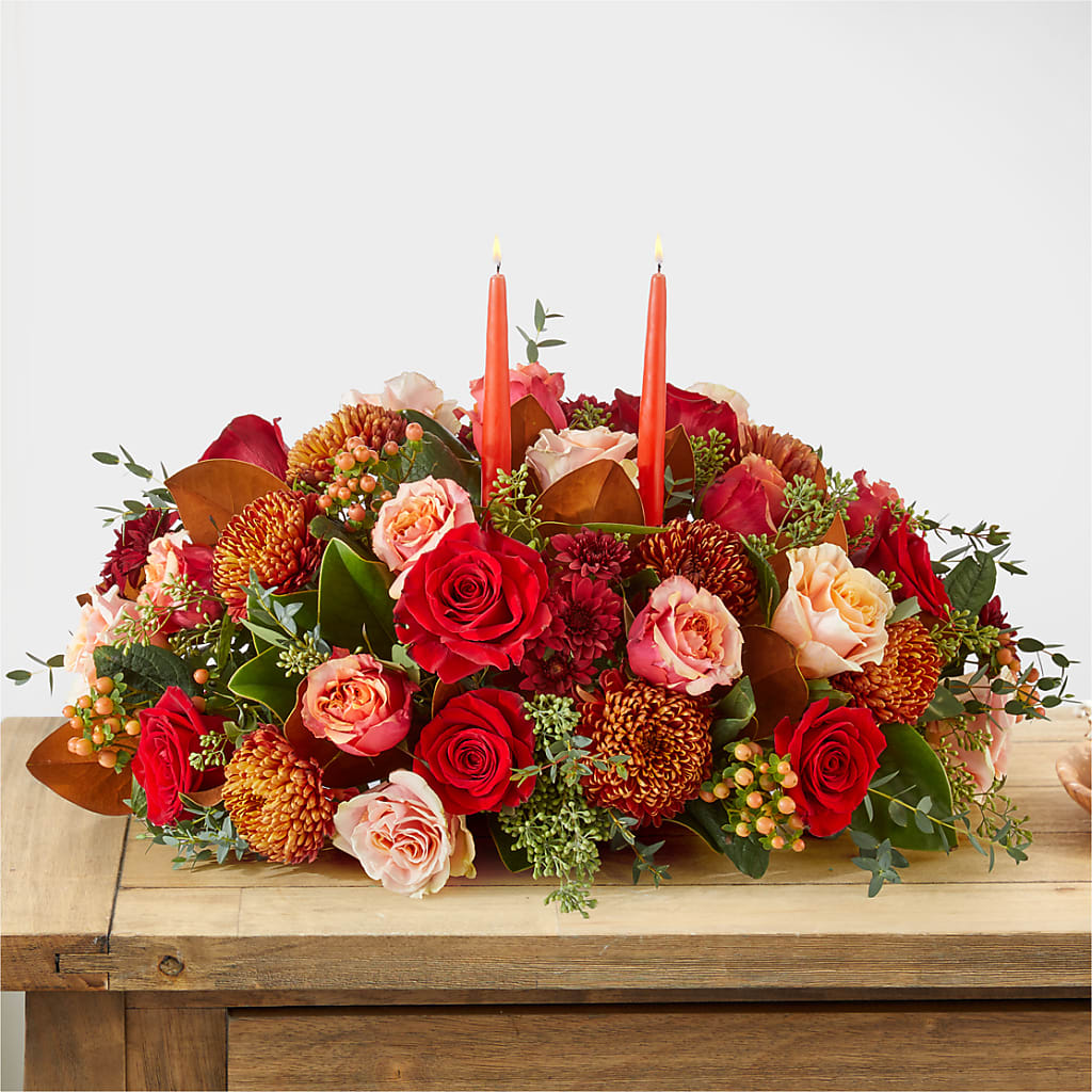 Gather Near Centerpiece – HALL'S GIFT AND TREASURES FLORAL DESIGN, Vicksburg MS