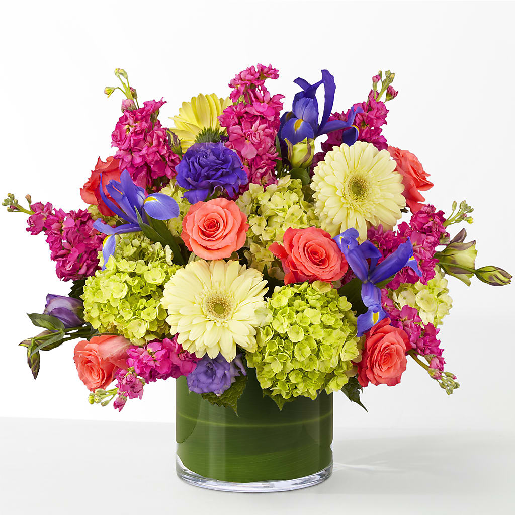 The Couture – HALL'S GIFT AND TREASURES FLORAL DESIGN, Vicksburg MS
