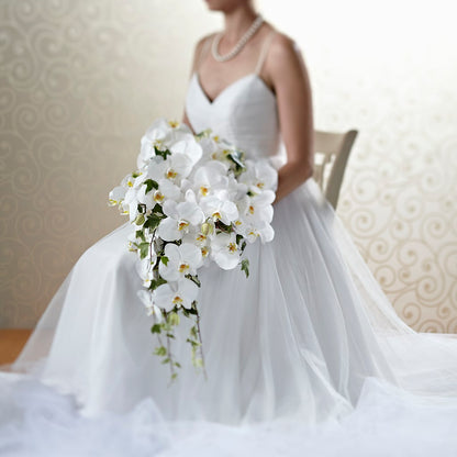 Classic White Bouquet – HALL'S GIFT AND TREASURES FLORAL DESIGN, Vicksburg MS