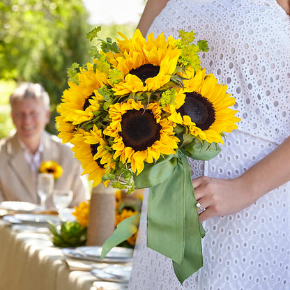 Free Spirit Bouquet – HALL'S GIFT AND TREASURES FLORAL DESIGN, Vicksburg MS