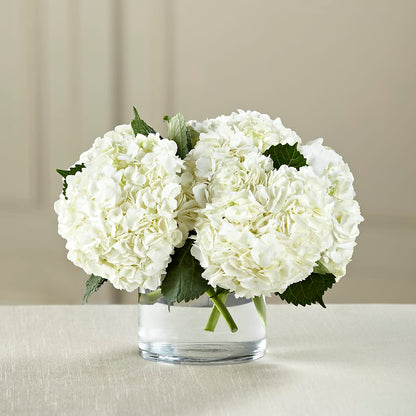 White Hydrangea Bouquet – HALL'S GIFT AND TREASURES FLORAL DESIGN, Vicksburg MS